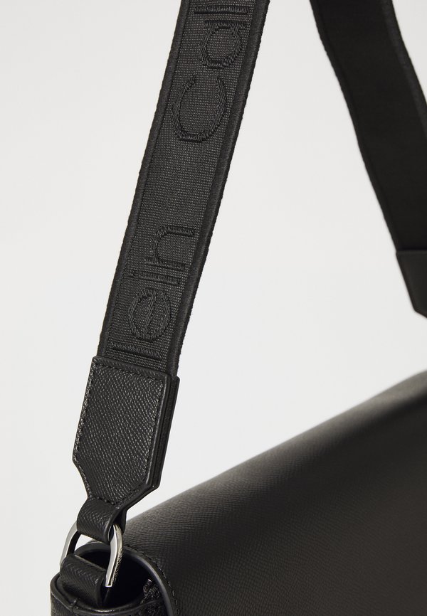 MUST TOP HANDLE BAG - Handbag2