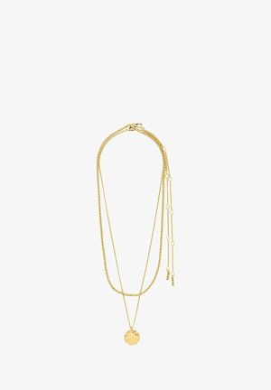 Goldfarbene, mehrlagige Halskette mit mehreren Ketten und einem Anhänger. Der Anhänger ist rund und hat eine strukturierte Oberfläche. Mit Verschlüssen für sicheren Halt.