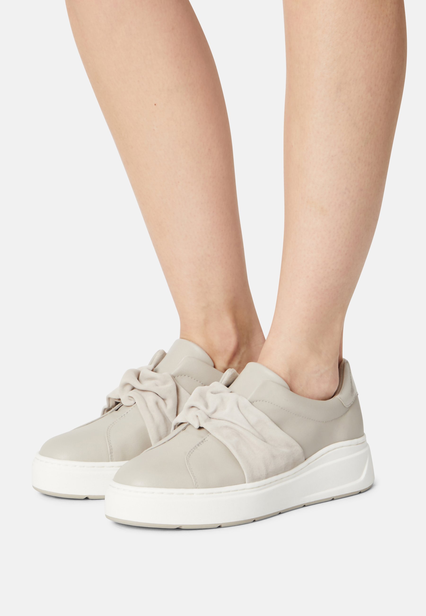 tamaris sneaker grey