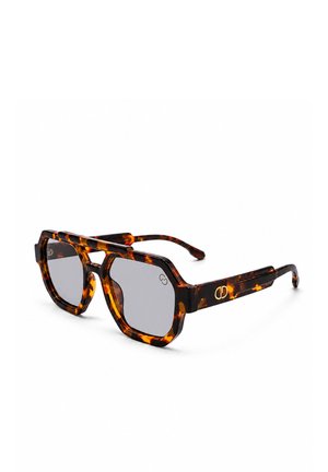Square-shaped sunglasses with tortoiseshell frames and dark gray lenses, featuring a small gold logo on the temples.