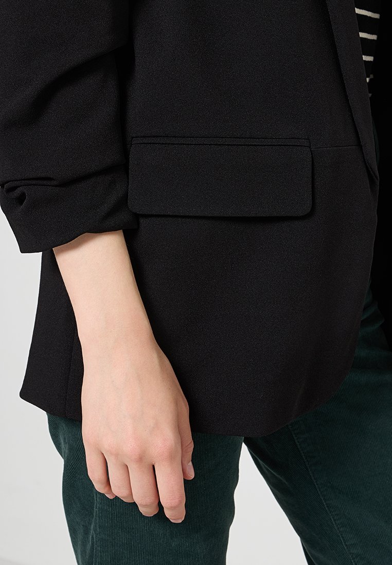 ONLEIKA LIFEE LOOSE FIT