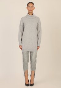 Apart Strickkleid - graumeliert