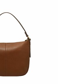 Braune Leder-Schultertasche mit strukturierter Oberfläche, geschwungener Form und kurzem Trageriemen. Ausgestattet mit einem goldenen Reißverschluss und minimalen Hardware-Details.