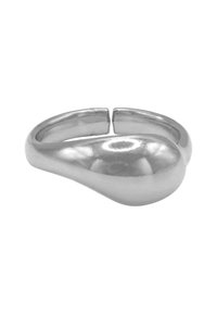 Bracciale in metallo con finitura liscia e lucida in argento. Forma organica con una leggera curvatura, presenta un'apertura sul retro.