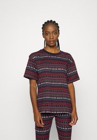 Monki T-shirt estampada - black