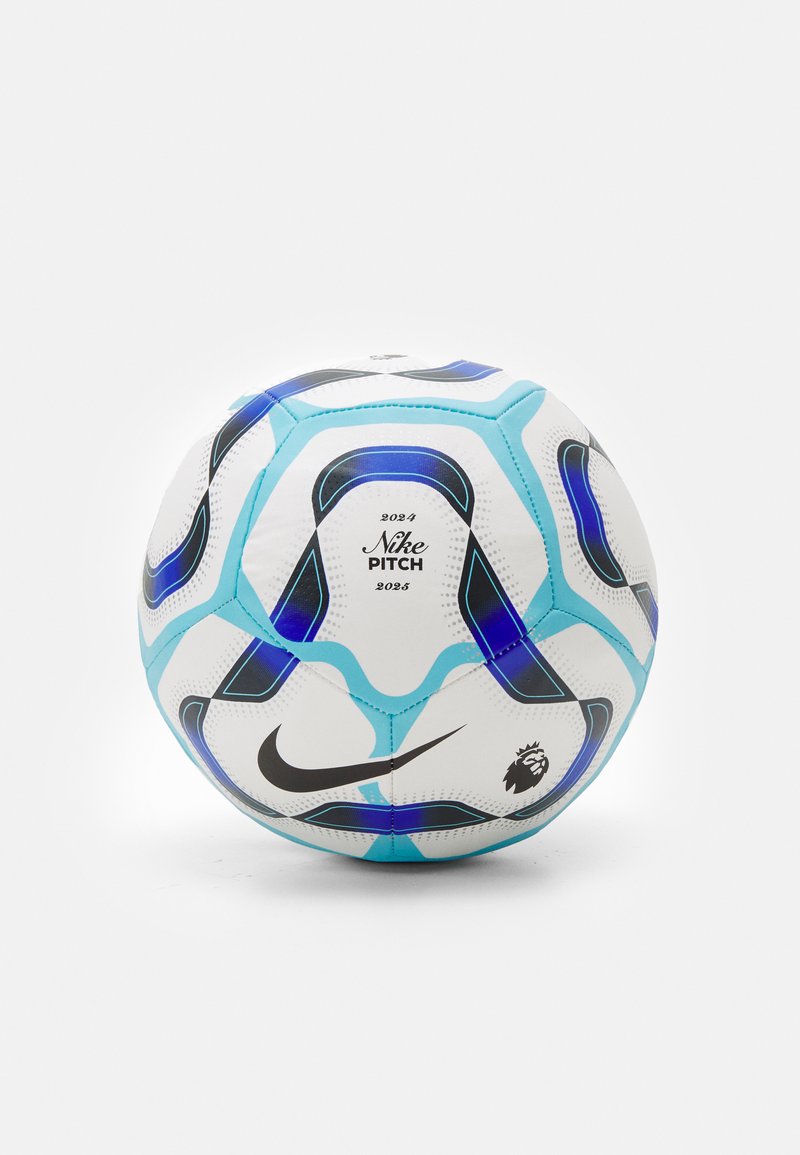 Nike Pitch nogometna žoga, bela z modrimi in črnimi zakoni, heksagonalni vzorec, teksturirana površina, blagovna znamka na strani, označevanje športnih lig.