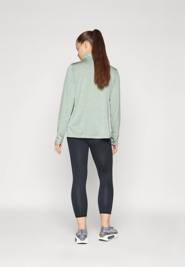 MOTION CAPRI - Leggings2