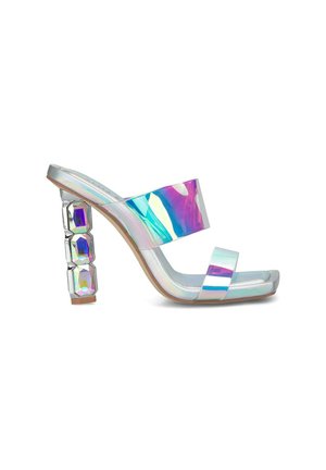 Alma en Pena Heeled mules - plateado