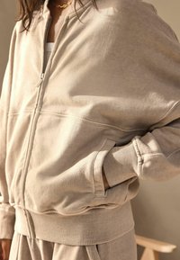 Next LOUNGE - Bomber stiliaus striukė - washed ecru