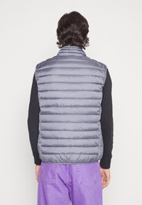 Ellesse Smanicato - dark grey