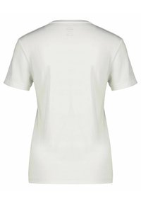 Kurzärmliges weißes T-Shirt aus glattem Stoff mit klassischem Rundhalsausschnitt und subtilen strukturierten Details auf der Rückseite.