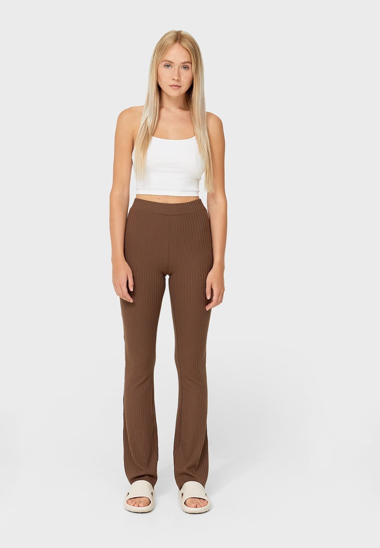 Stradivarius Pantaloni - brown/marrone - Zalando.it