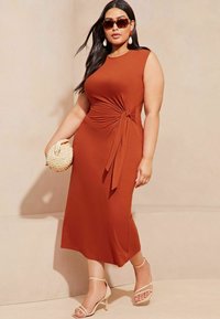 Lipsy SLEEVELESS - Etui-jurk - red