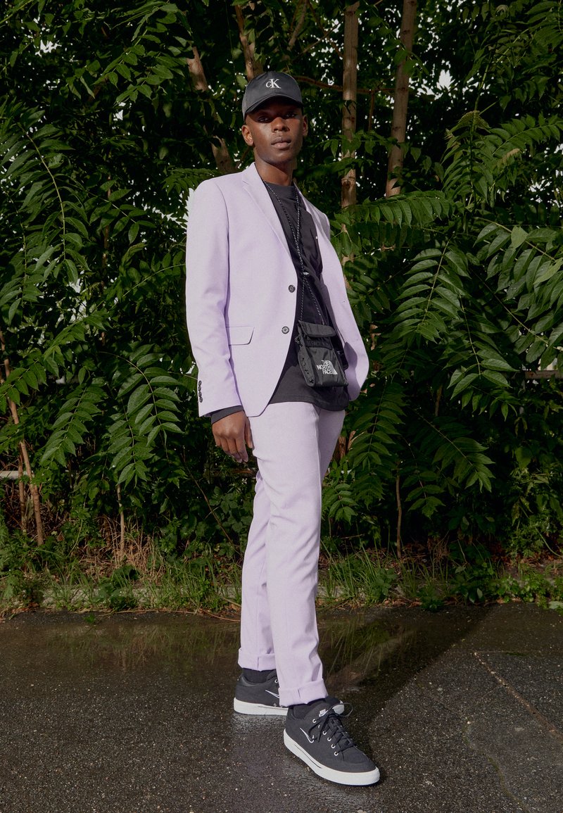 Nike Sportswear GTS 97 - Sneakers - black/white