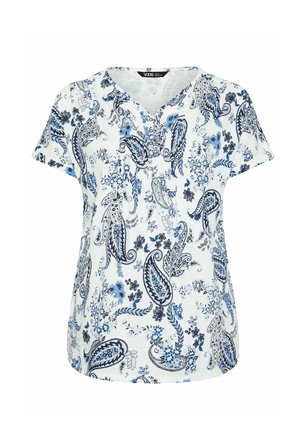 Weiße kurzärmelige V-Ausschnitt-Bluse mit blauem und schwarzem Paisley- und Blumenmuster.