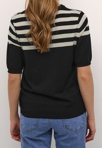 Kaffe Camiseta estampada - black