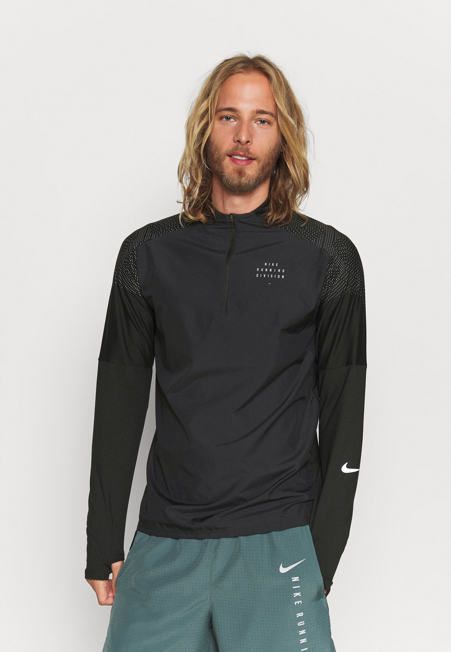 nike running jumper