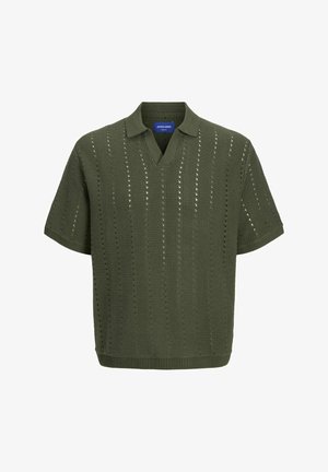 Kurzarm-Polohemd aus dunkelgrünem Strickstoff. Verfügt über einen V-Ausschnitt, ein Lochmuster und eine gerippte Abschlüsse an Kragen und Saum.