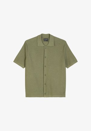 Kurzärmliges, knöpfbares Hemd in Olivgrün, aus strukturiertem Stoff mit flachem Kragen und einer Vorderseite mit sechs Knöpfen.