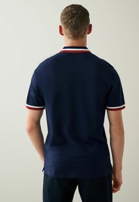 Next TIPPED REGULAR FIT - Polosärk - blue