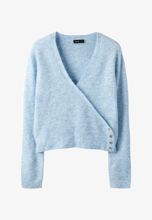 Világoskék női kötött felső hosszú ujjakkal, bordázott szegéllyel és mandzsettákkal, valamint az oldalán négy kis szív alakú gombbal.