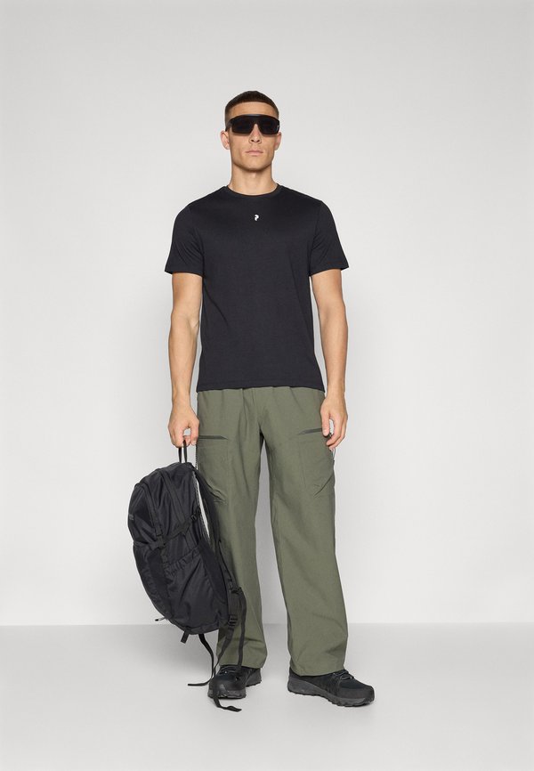 EXPLORE GRAPHIC TEE - Print T-shirt2