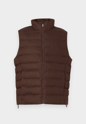 Gilet imbottito marrone senza maniche con cerniera frontale e collo alto, progettato per offrire calore e un uso casual.