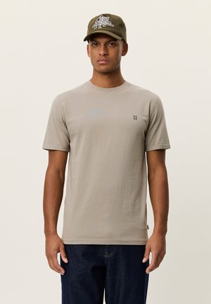 NORREGAARD - Βασικό μπλουζάκι - laurel oak sand