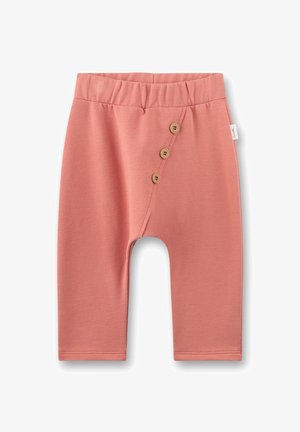 Helle rosa Baumwollshorts mit einem elastischen Bund, ausgestattet mit einer täuschend echten Knopfblende mit drei Holzknöpfen auf der linken Seite.