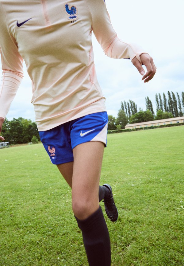 FFF STRK  - National team wear2