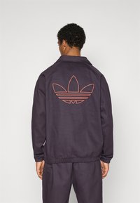 adidas Originals FC BAYERN ICON  - Outdoorjas - aurora black