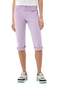 QS CAPRIS - Denim shorts - lavendel