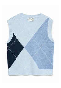 Maglione senza maniche di colore blu chiaro, con scollo a V, caratterizzato da motivi a rombi in blu scuro e varie tonalità di blu. Orlo e armature a costine.
