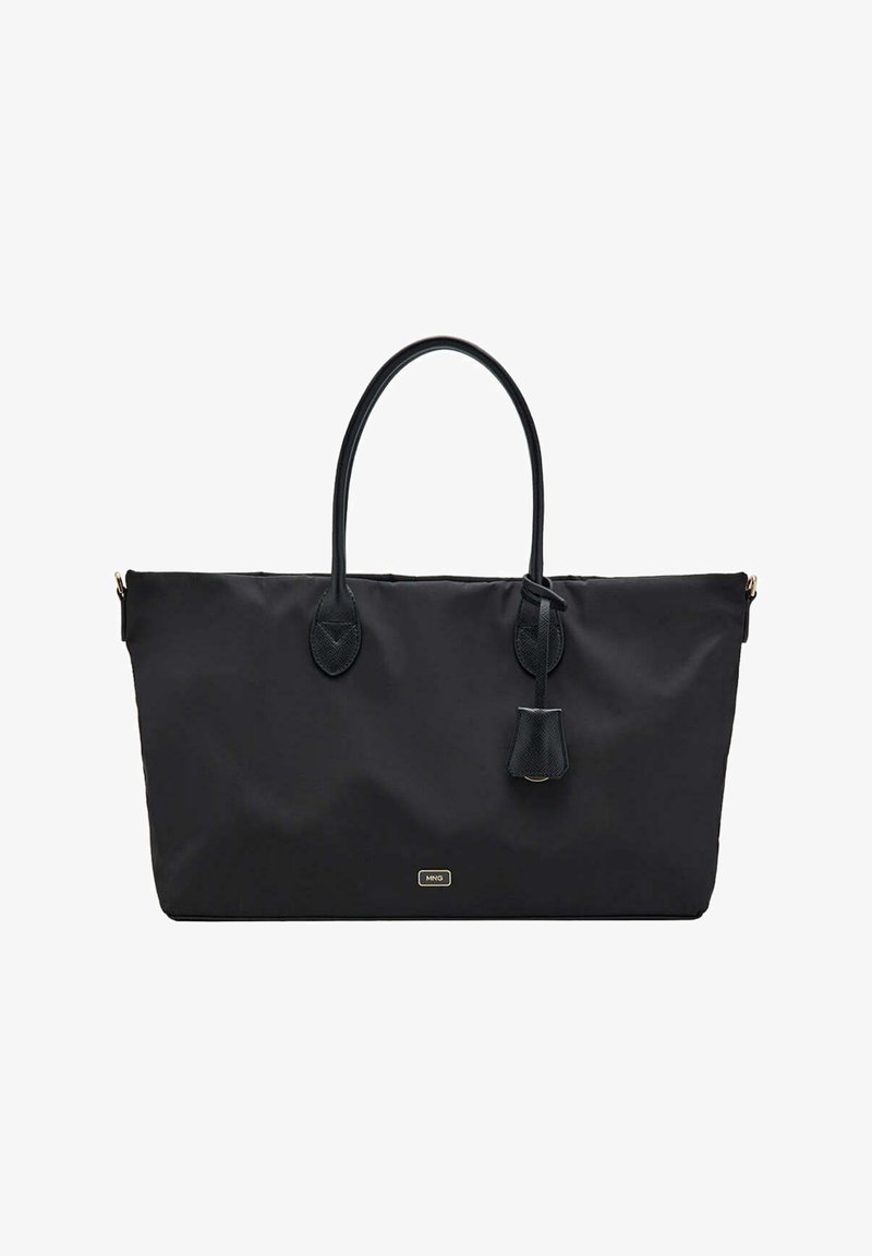 Grand sac cabas noir avec deux poignées arrondies et une petite étiquette de marque au centre devant.