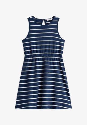 Granatowa sukienka bez rękawów z białymi poziomymi paskami, posiadająca marszczoną talię i wycięcie na plecach. Wykonana z miękkiej bawełny.