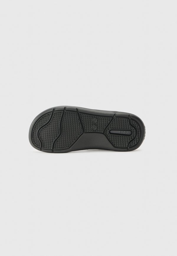 INMOTION - T-bar sandals3