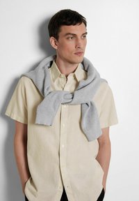 Selected Homme SLHREG SUN SHIRT - Majica - pure cashmere 1