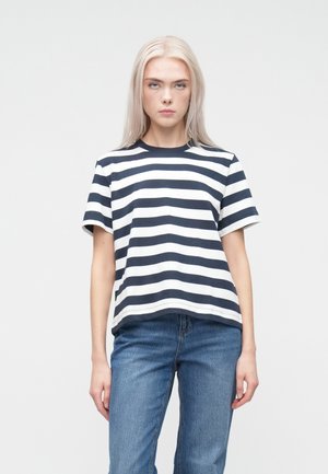 Selected Femme SLFESSENTIAL TEE - T-shirts med print - dark sapphire/bright white