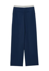 Pantaloni larghi in tessuto blu navy, con una vita a bande bianche e dettagli neri, due tasche posteriori e una superficie liscia.