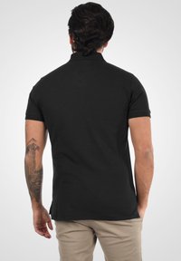 Blend BHRAFFAEL - Polotričko - black