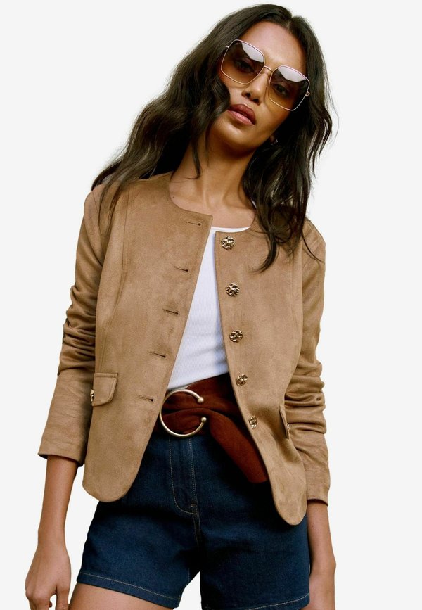 REGULAR FIT COLLARLESS - Blazer - camel suedette