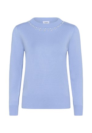  Lichtblauwe sweater van een zachte brei stof. Heeft een ronde hals en is versierd met kleine parels langs de halslijn. Lange mouwen.