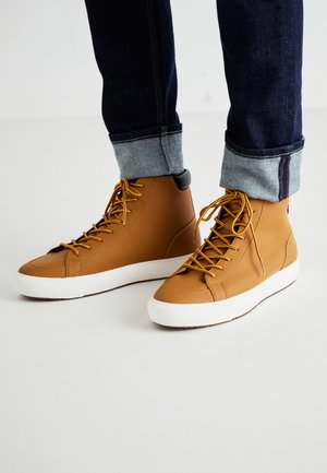 WOODWARD RUGGED CHUKKA - Zapatillas altas - light brown