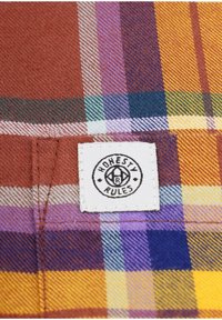 Honesty Rules CHECK - Vapaa-ajan kauluspaita - dark purple mustard