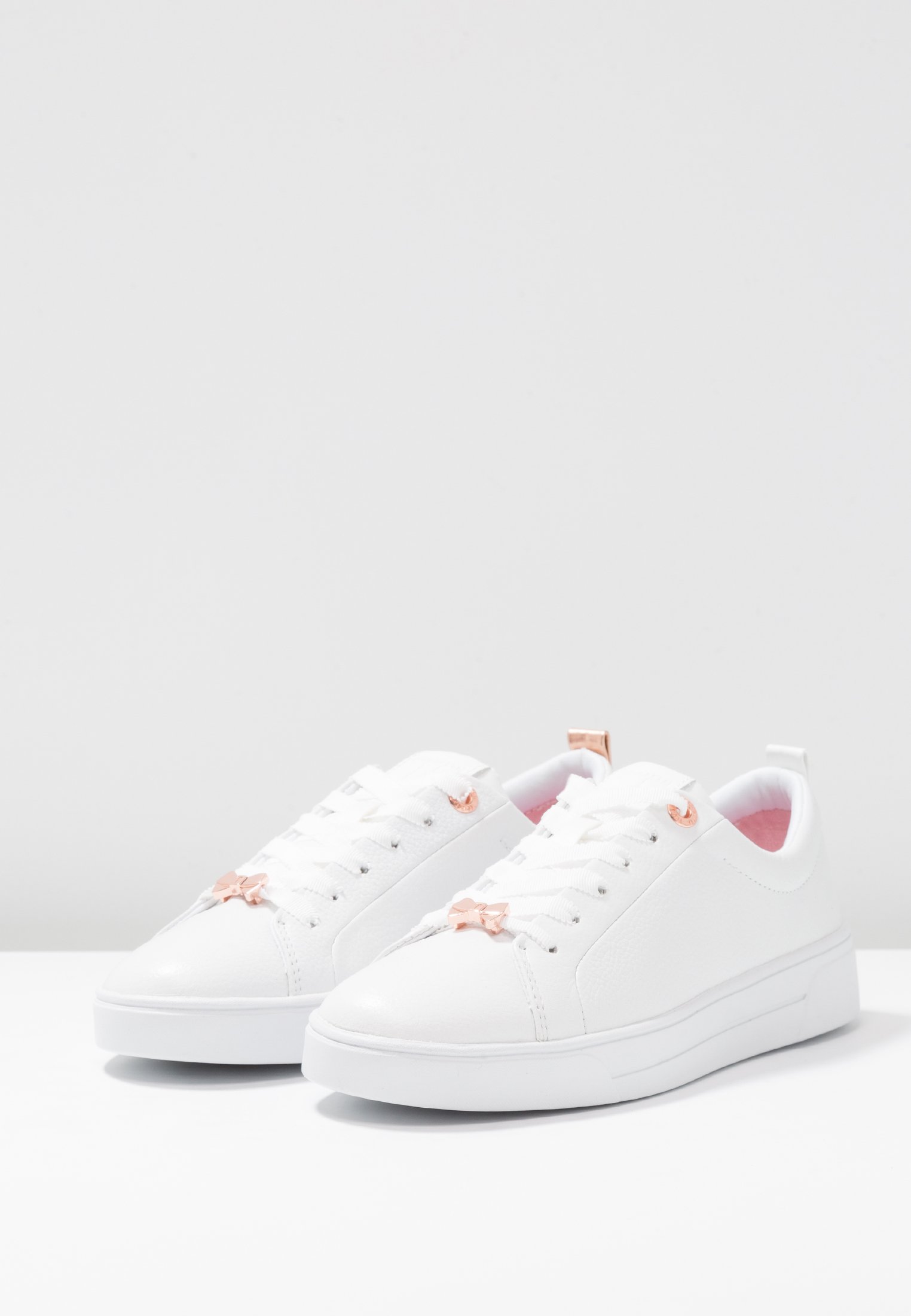ted baker gielli trainers Buy ted baker gielli trainers white