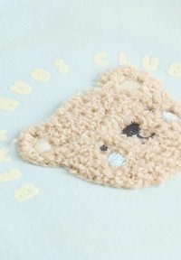 Miniaturna slika 9