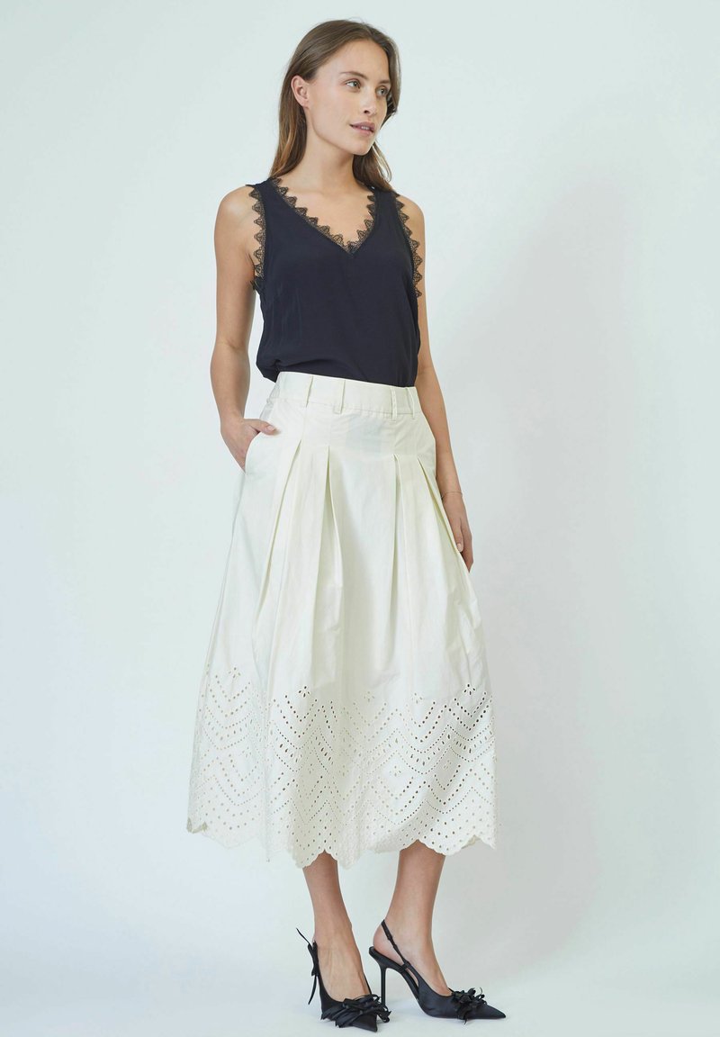 Co'couture POPPYCC ANGLAISE SKIRT Plooirok bone/crème