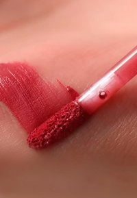 Unleashia NON STICKY DAZZLE TINT - Lip stain - humming