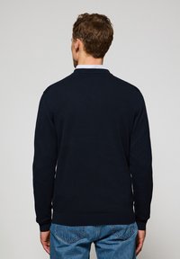 Thumbnail Image 3