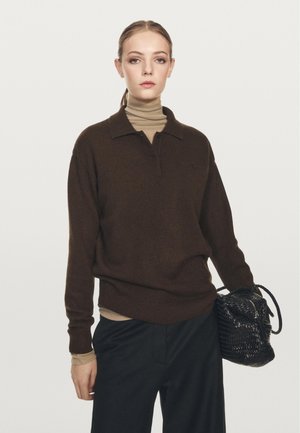 WITH POCKET DETAIL  - Strickpullover - mottled dark brown